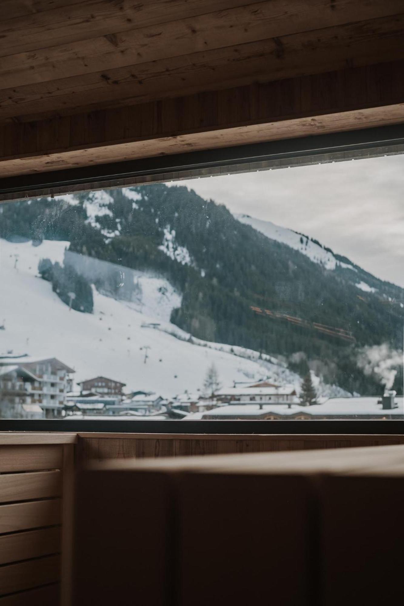 Alpen-Karawanserai Saalbach-Hinterglemm Exterior foto